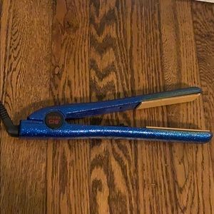 Ultra Chi straightener